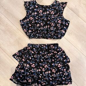Bloomingdale’s Aqua brand Black and Pink Floral Kids tiered Skirt Set